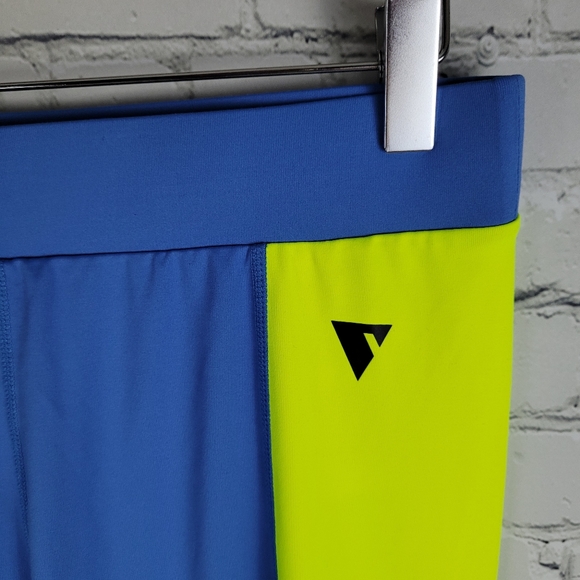 YAS | colour block run cycling zip pocket crop athletic leggings - Picture 2 of 6